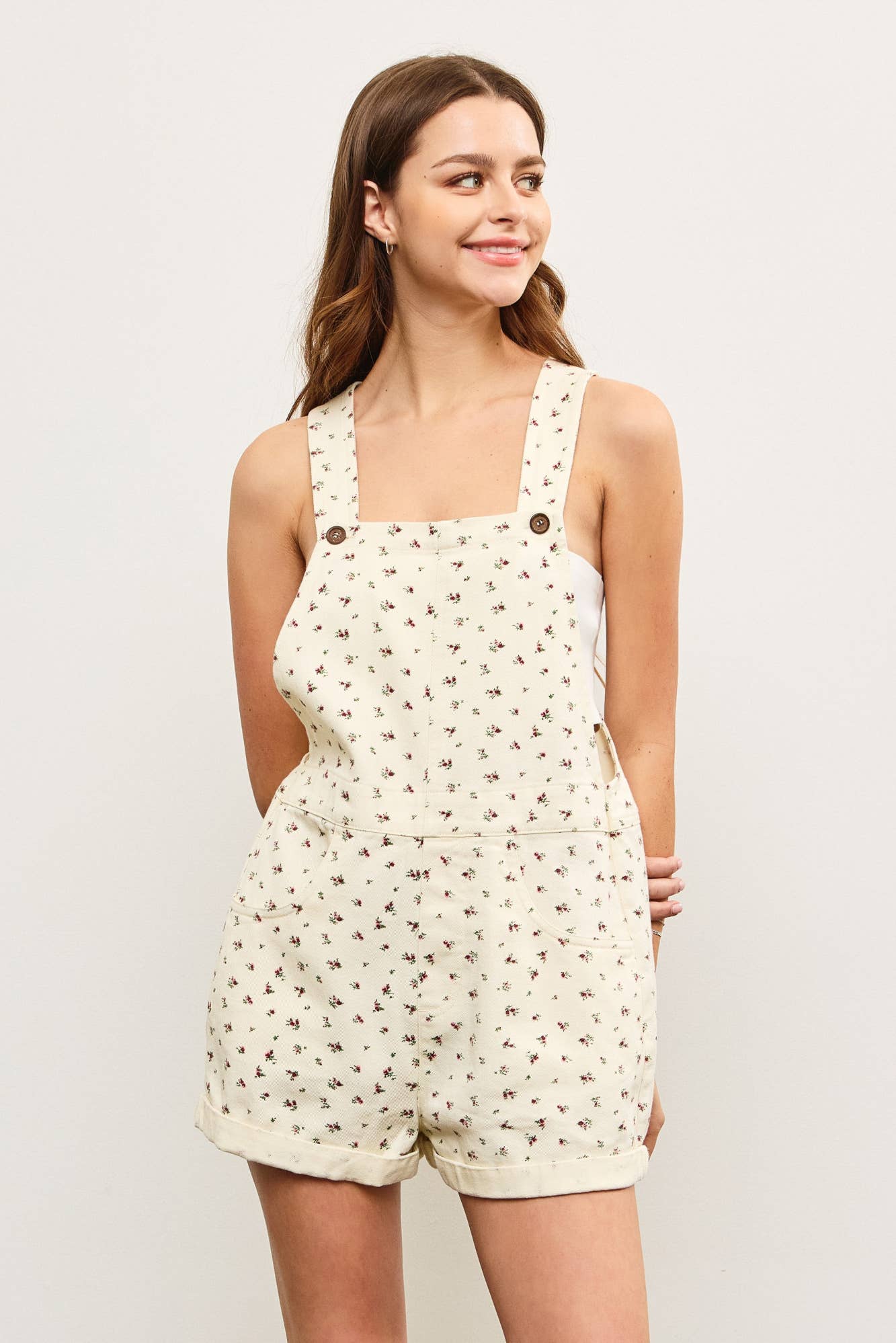 short overalls, floral overalls, cotton overalls, white overalls, picnic outfit