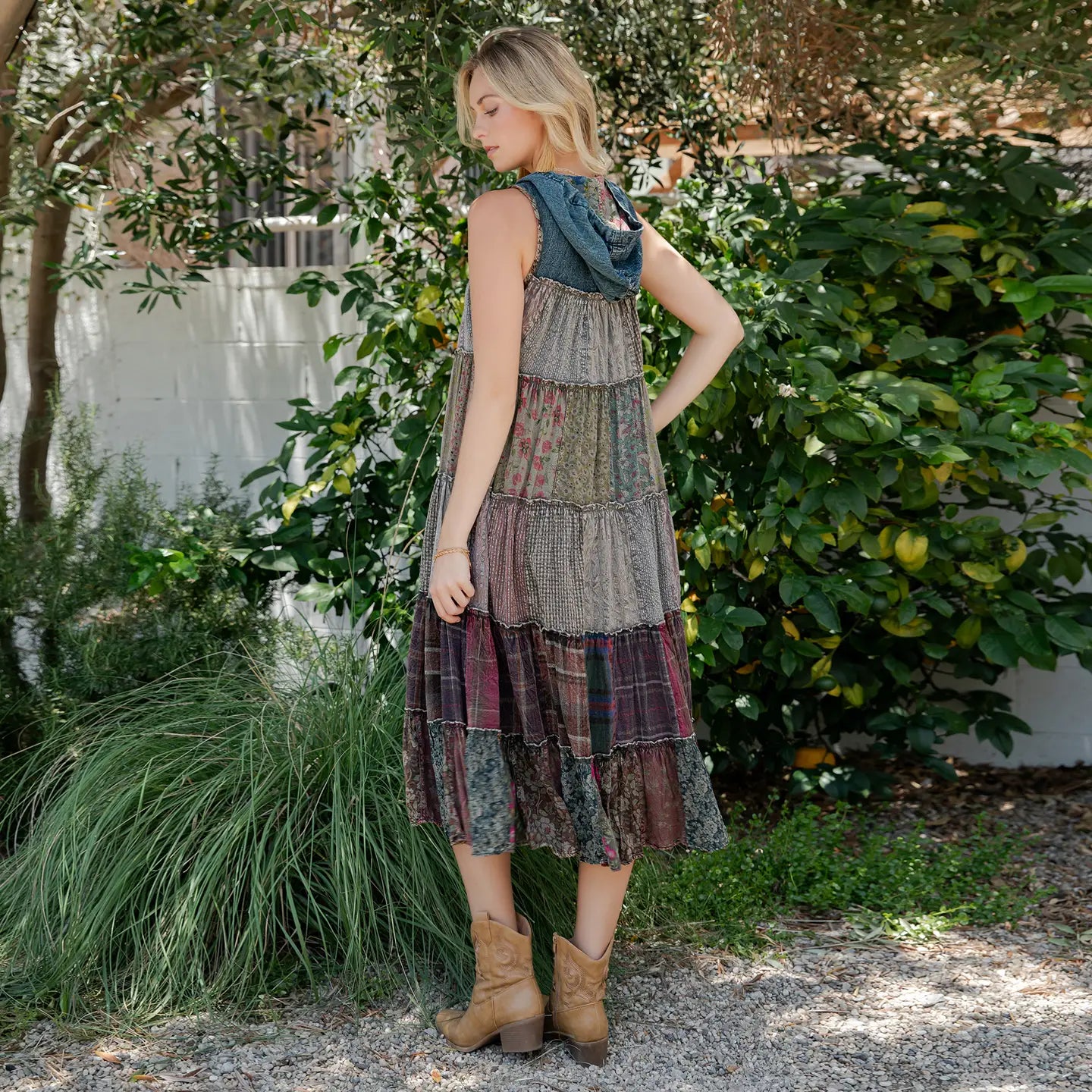 Night Spell Hooded Vest