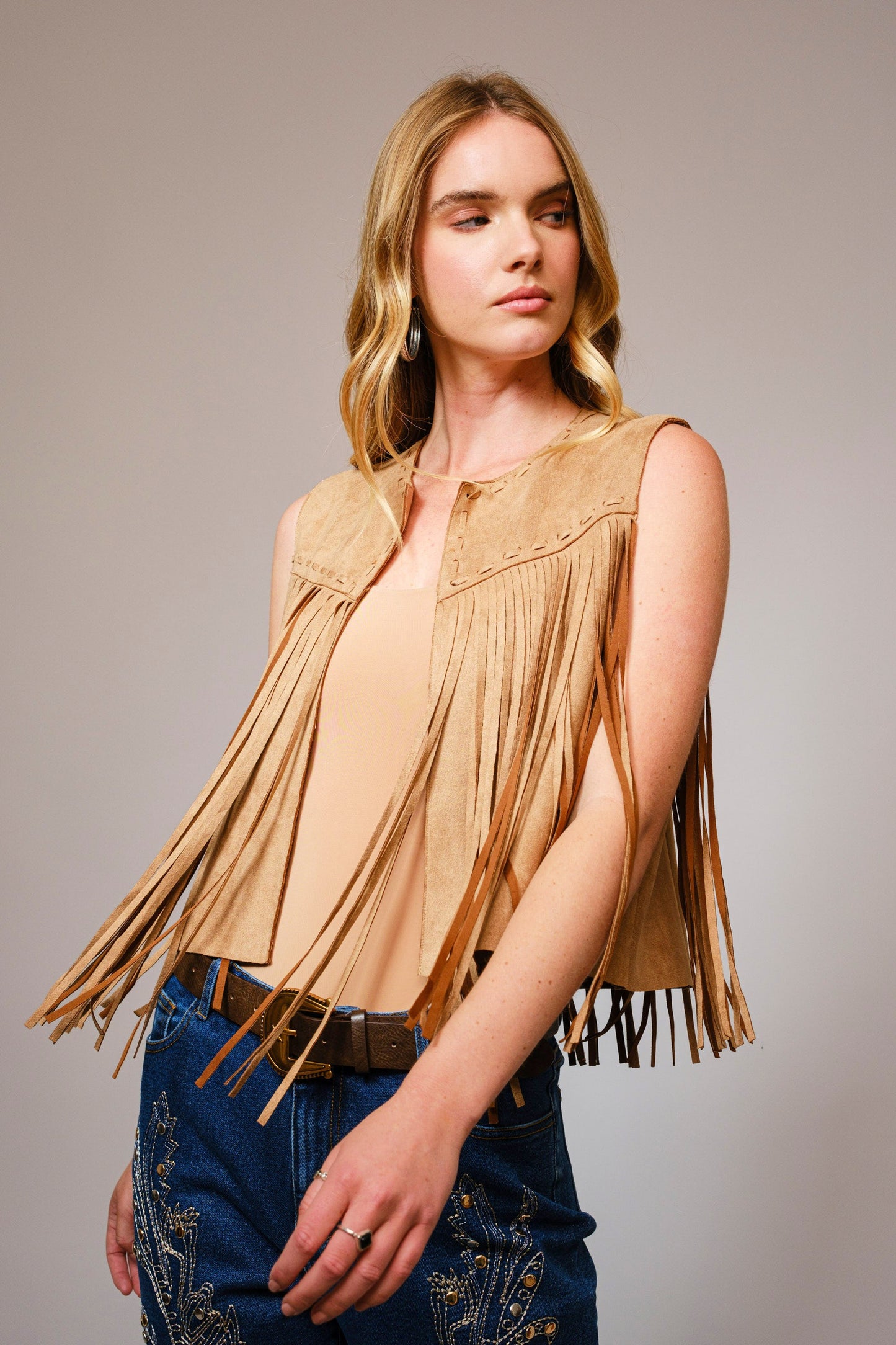 fringe vest, western vest, cowgirl vest, hippie vest, hippie style, suede vest, festival, coachella, stagecoach