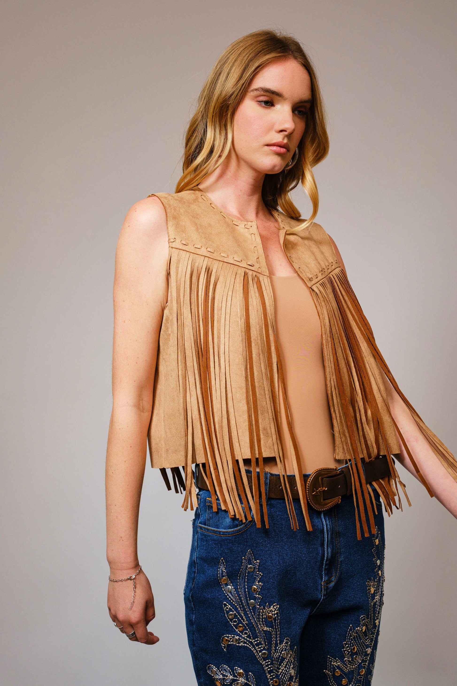 fringe vest, western vest, cowgirl vest, hippie vest, hippie style, suede vest, festival, coachella, stagecoach