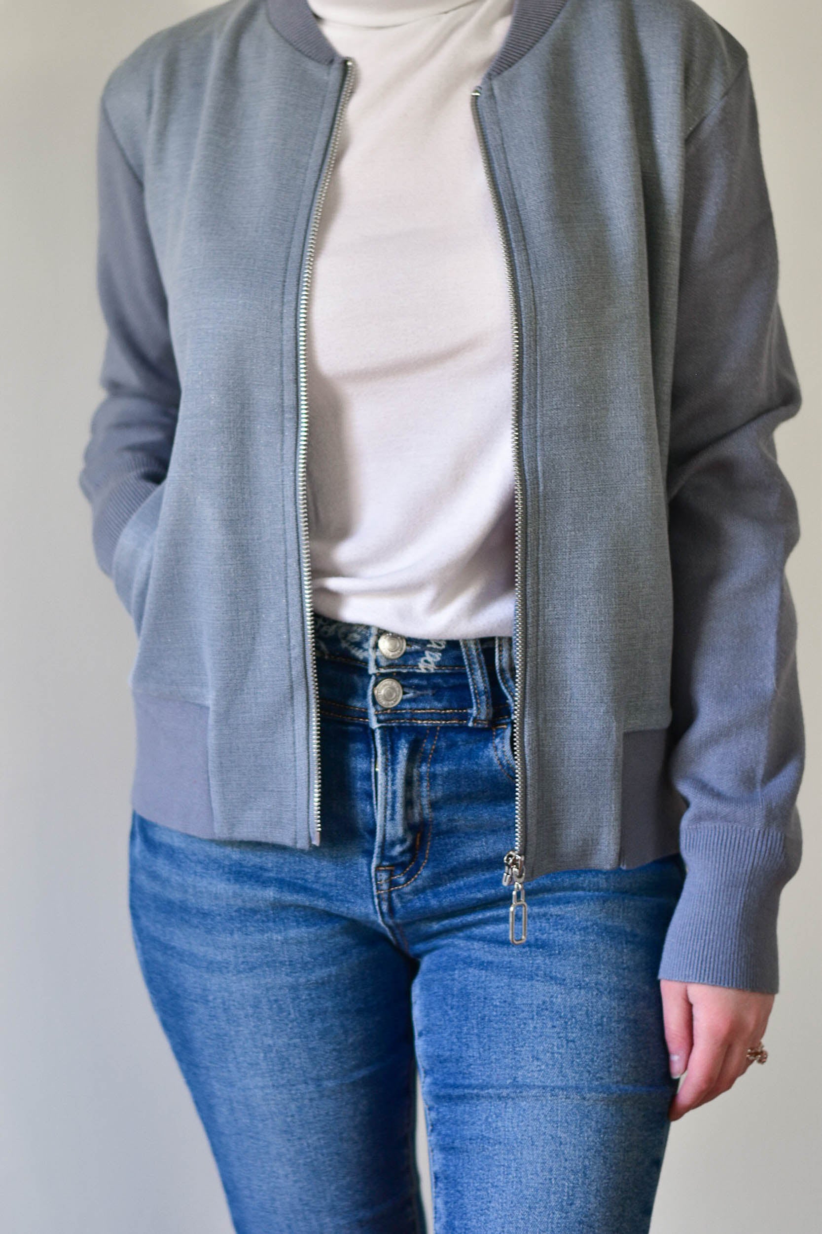 bomber jacket, sweater jacket