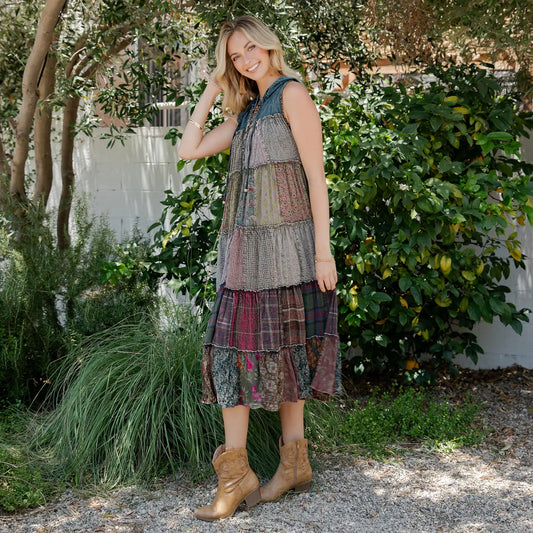 Night Spell Hooded Vest