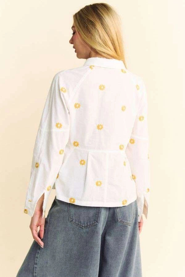 Daisy Embroidered Reglan Sleeve Shirt