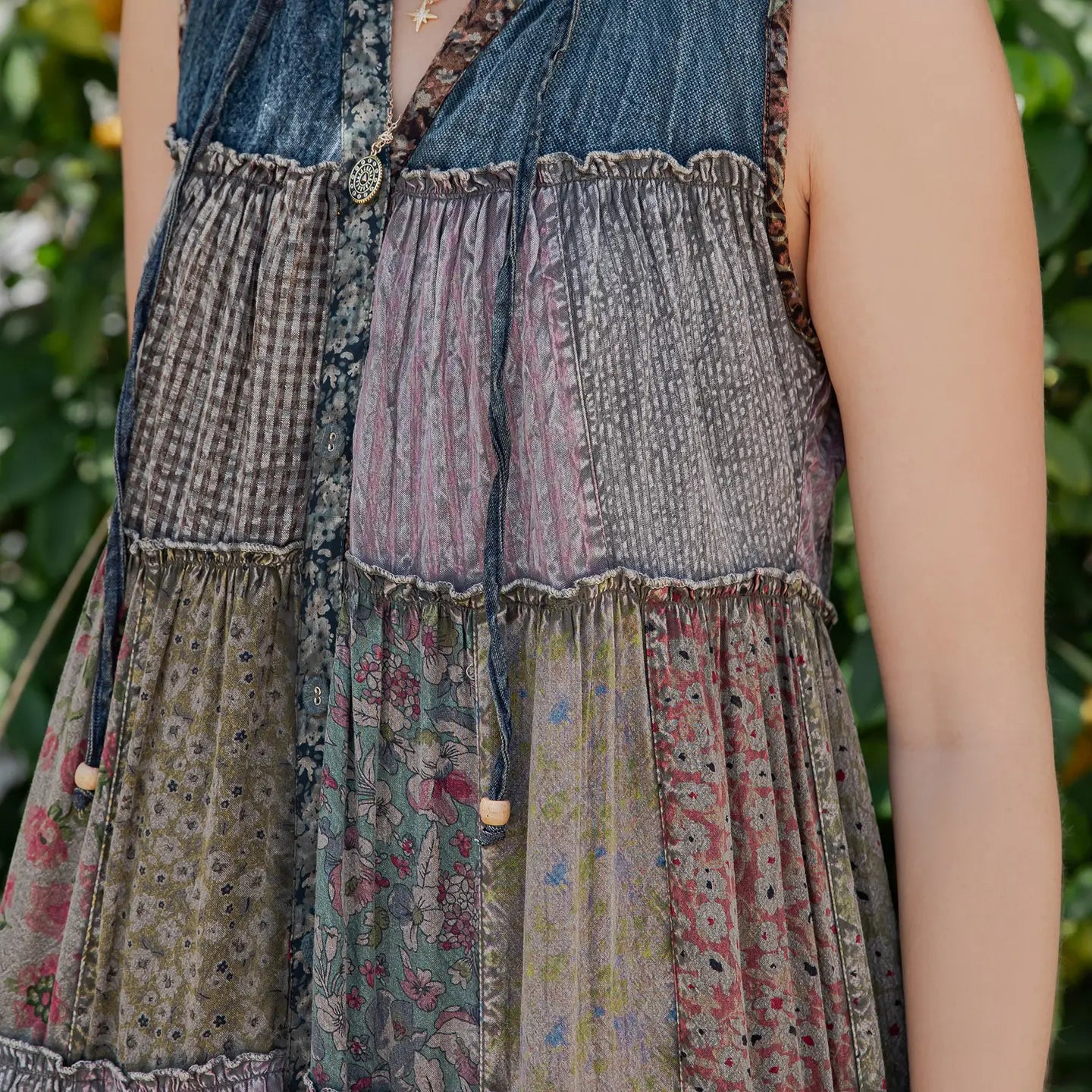 Night Spell Hooded Vest