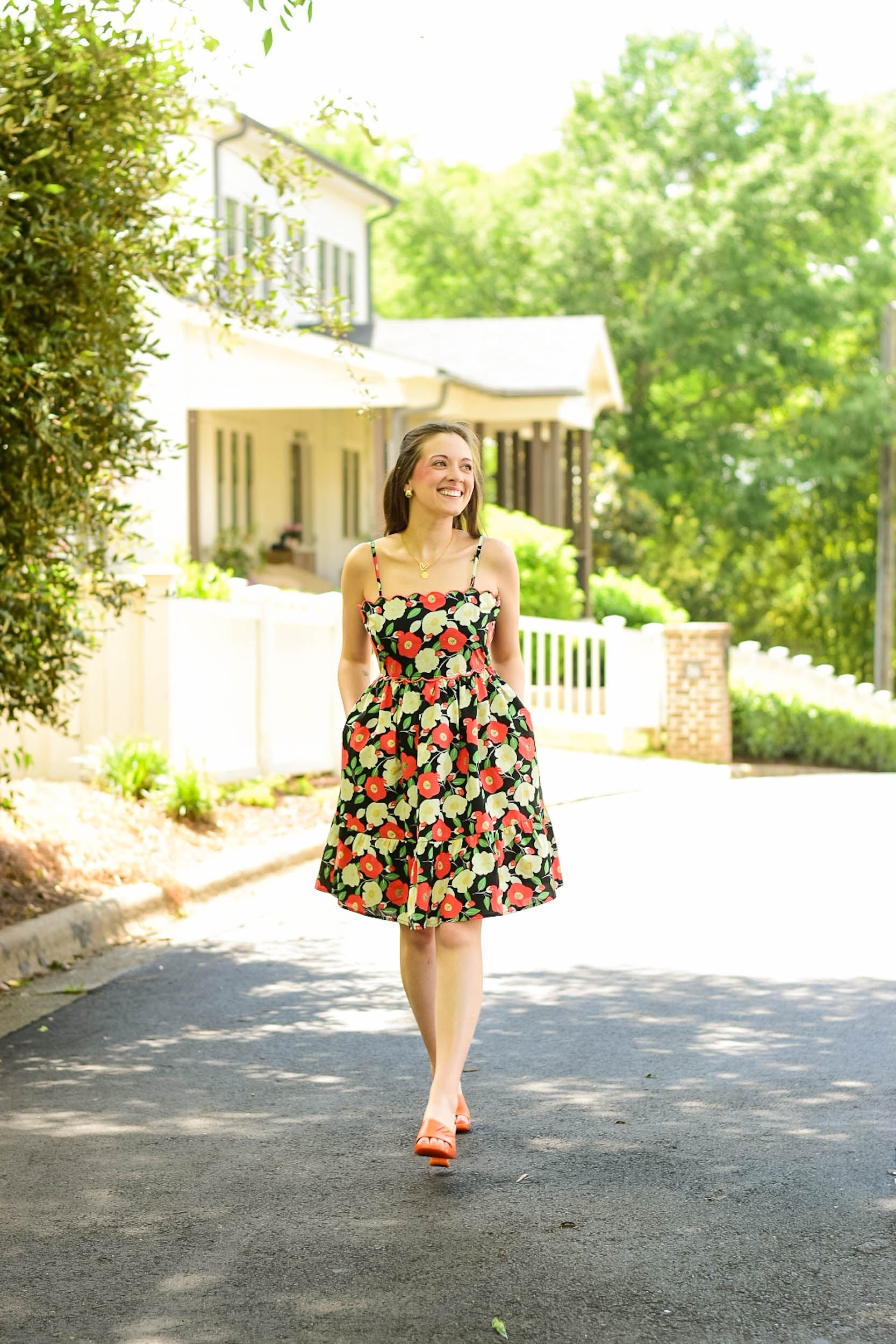 retro dress, vintage style, mini dress, short dress, tiered dress, scalloped dress, spring fashion, summer fashion, adjustable spaghetti strap dress